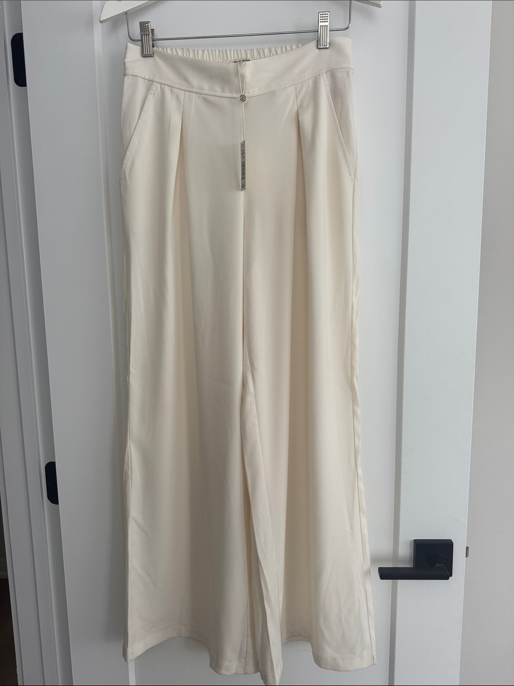 NWT Max‎ Studio Ivory Wide-Leg Trousers